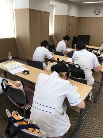 【看護学科】　ひよこナースの成長記～よちよち期(2年生)～　基礎看護学実習Ⅰ終了