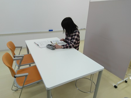 言語聴覚学科 国家試験自己採点中!