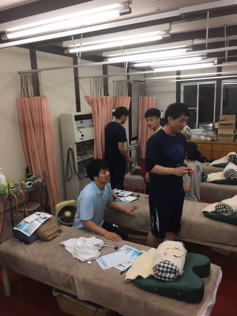 【柔整学科】　はやし整骨院さまへテーピング講習をしてきました