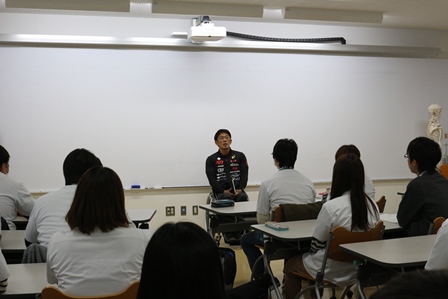 【理学療法学科】　松永選手による特別講義（パラリンピック選手）