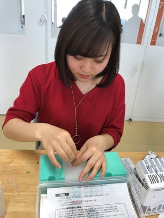 【鍼灸学科】　鍼を刺す練習を始めました
