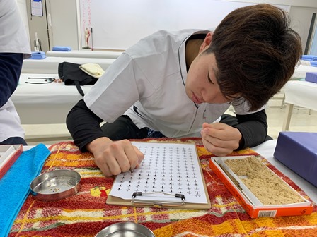 【鍼灸学科】 実技試験に向けて