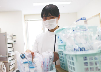 実習生の顔写真