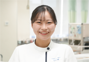 板野 百華 さん