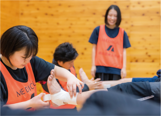 実践力を磨く救護実習