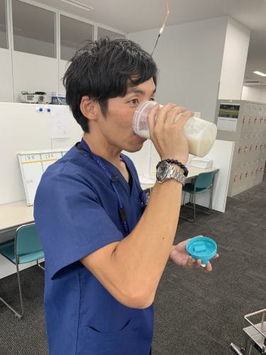 【鍼灸学科】 流行にのっています！！！