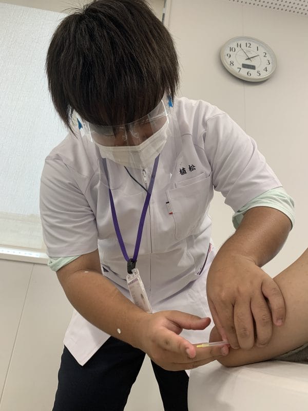 【鍼灸学科】対人刺鍼スタート！