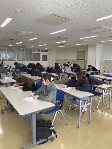 【鍼灸学科】毎週の確認試験！