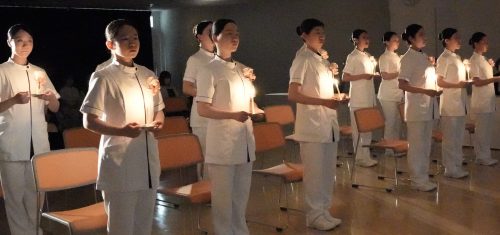 【看護学科】実習へ向け決意新たに！2年生、宣誓式で心をひとつに