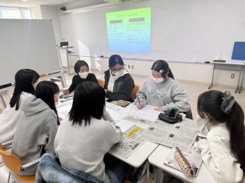 【看護学科】災害時の避難所を運営してみよう
